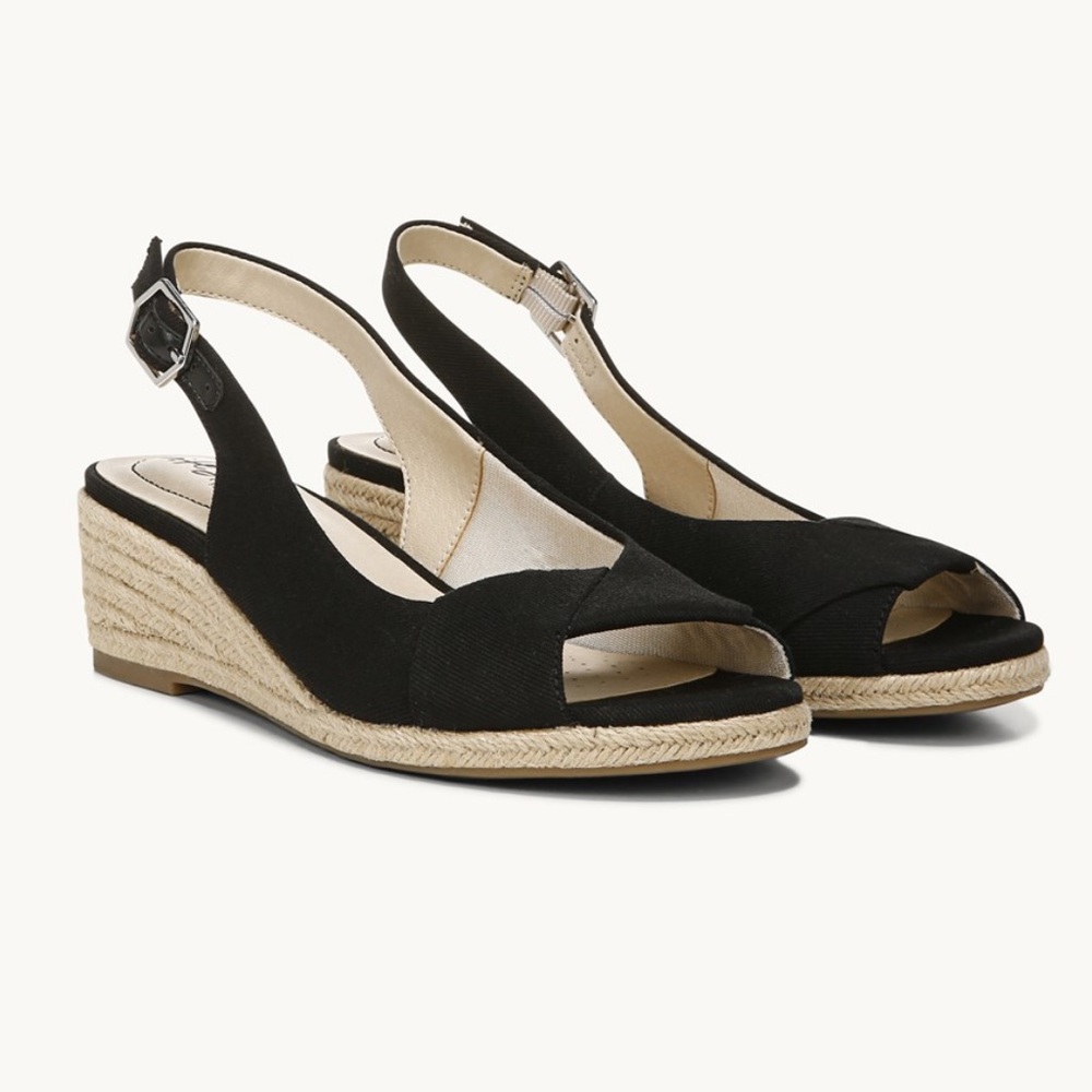 LifeStride Socialite Wedge Sandal in Black Canvas size 10W Ankle Strap Peep Toe
